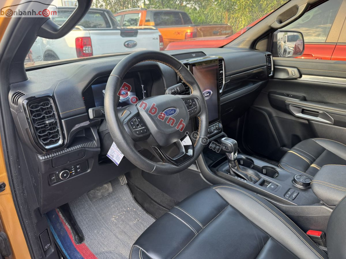 Bán ô tô Ford Ranger Wildtrak 2.0L 4x4 AT - 2025 - xe cũ
