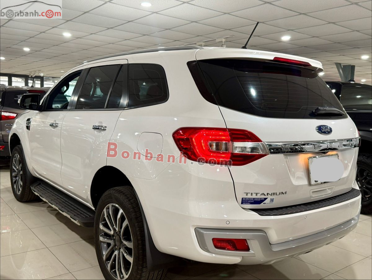Bán ô tô Ford Everest Titanium 2.0L 4x2 AT - 2022 - xe cũ