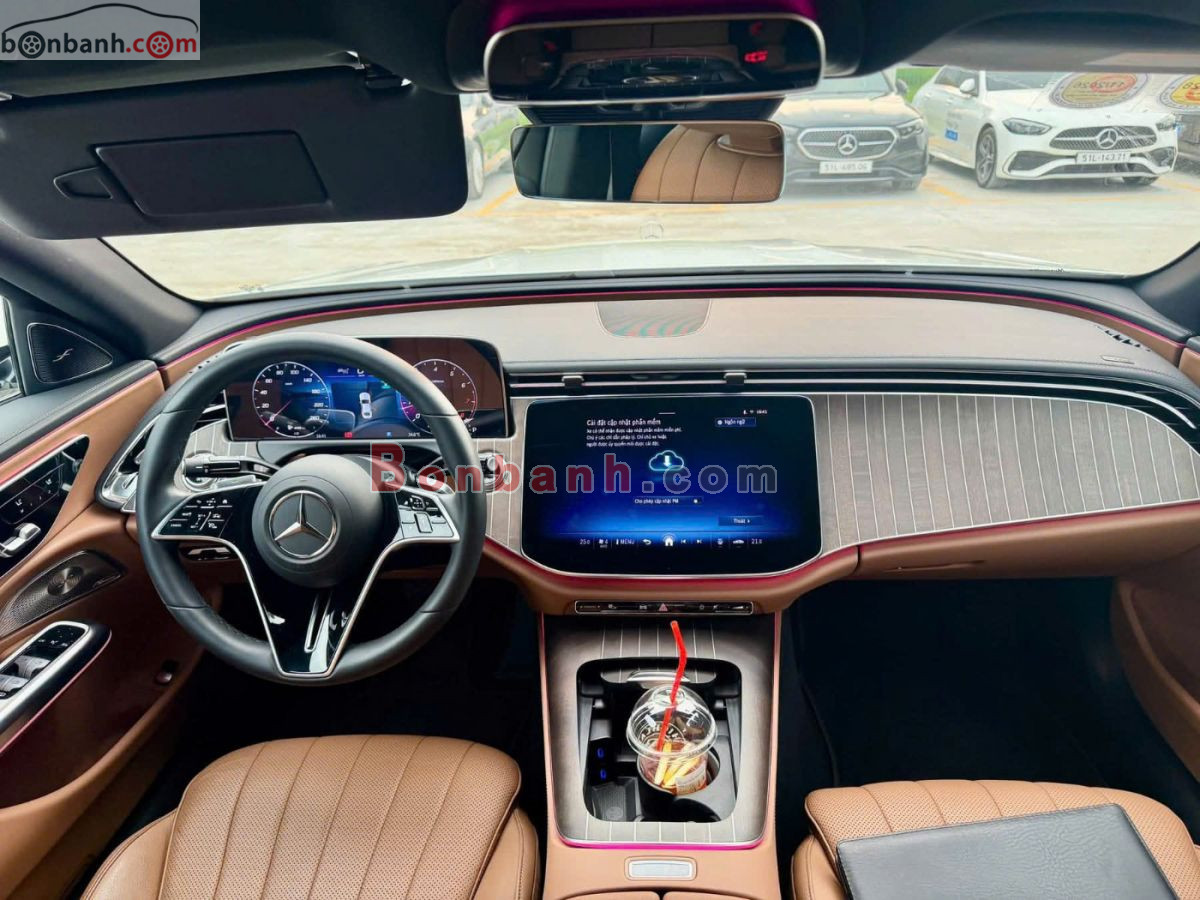 Bán ô tô Mercedes Benz E class E200 Exclusive - 2025 - xe cũ