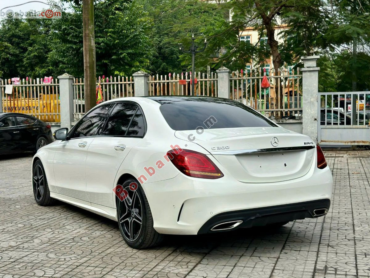 Bán ô tô Mercedes Benz C class C300 AMG - 2021 - xe cũ