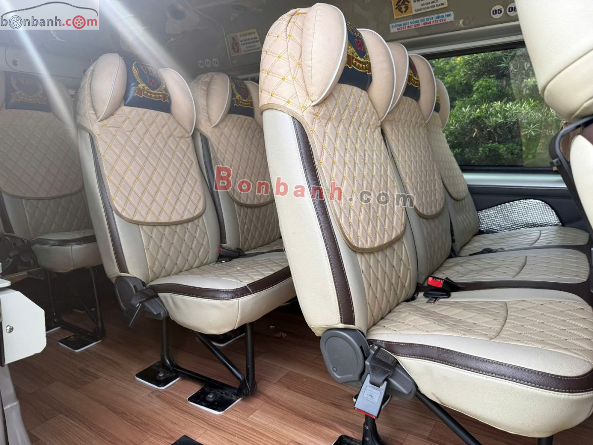 Bán ô tô Ford Transit Tiêu chuẩn - 2024 - xe cũ