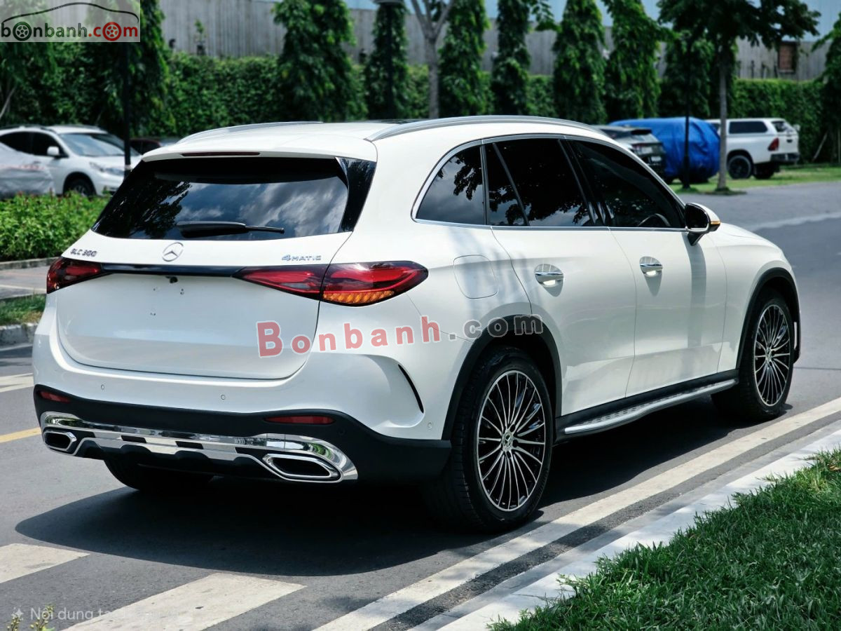 Bán ô tô Mercedes Benz GLC 300 4Matic - 2023 - xe cũ