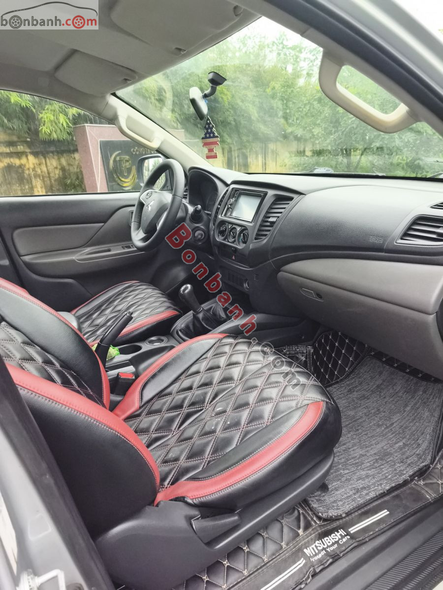 Bán ô tô Mitsubishi Triton 4x2 MT - 2019 - xe cũ