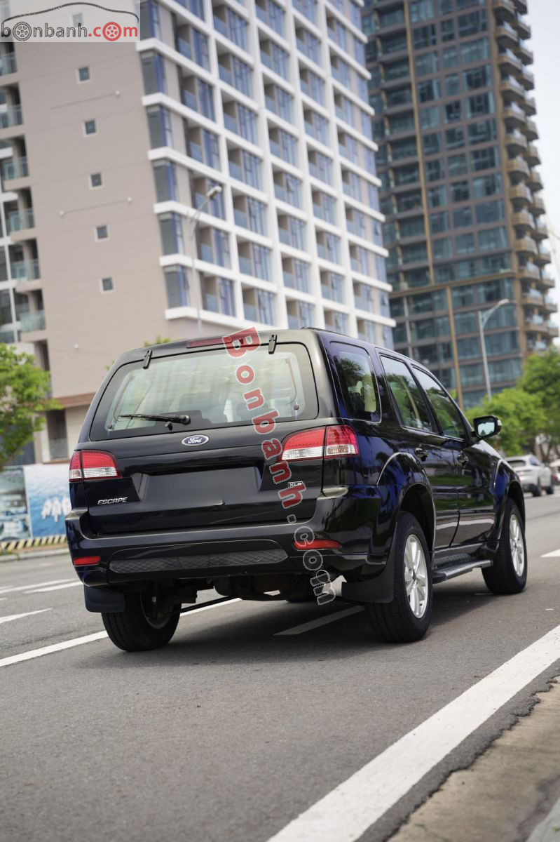 Bán ô tô Ford Escape XLS 2.3L 4x2 AT - 2013 - xe cũ
