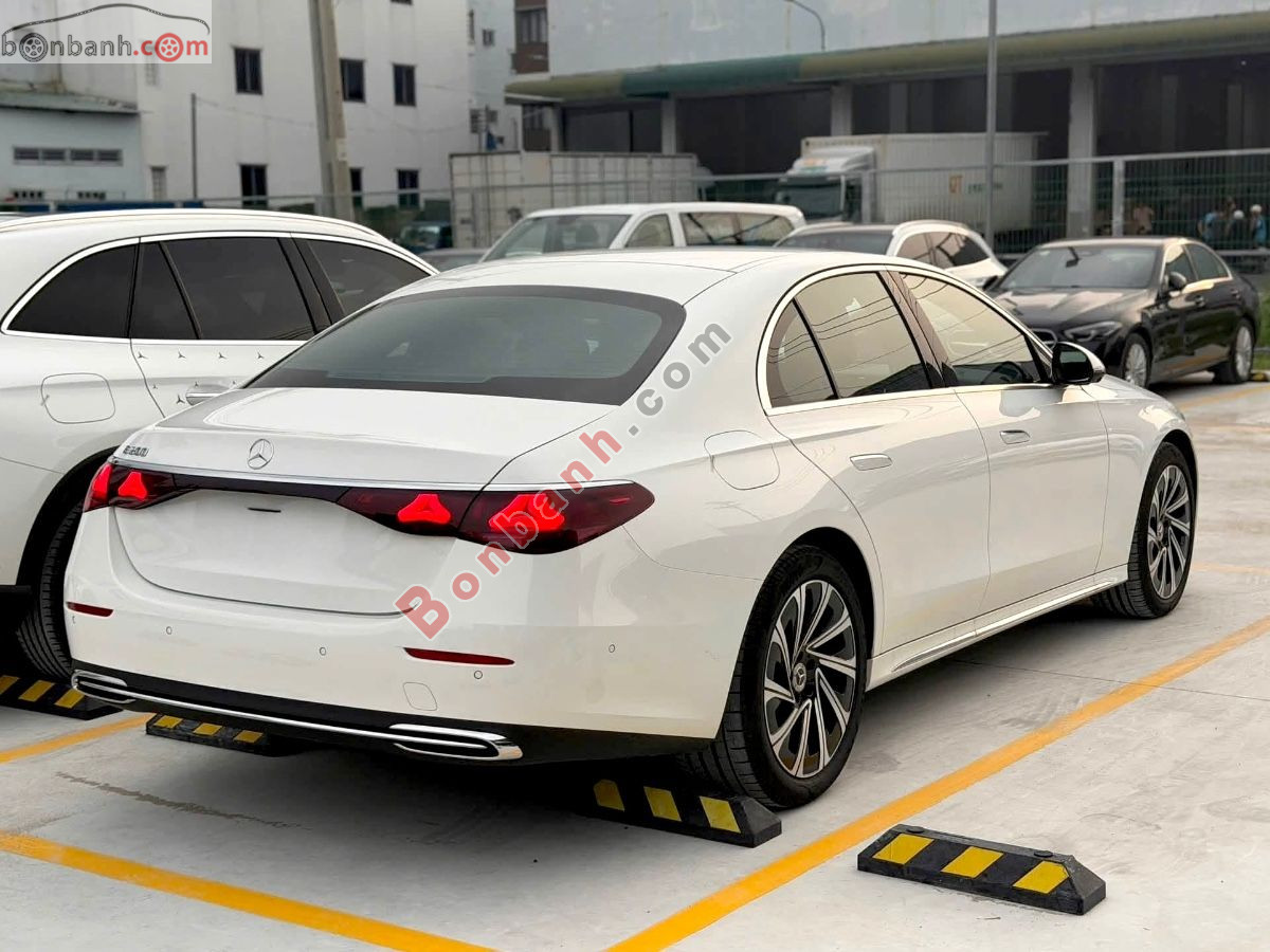 Bán ô tô Mercedes Benz E class E200 Exclusive - 2025 - xe cũ