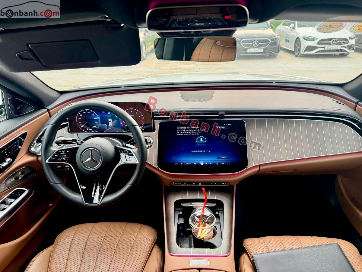 Bán ô tô Mercedes Benz E class E200 Exclusive - 2025 - xe cũ
