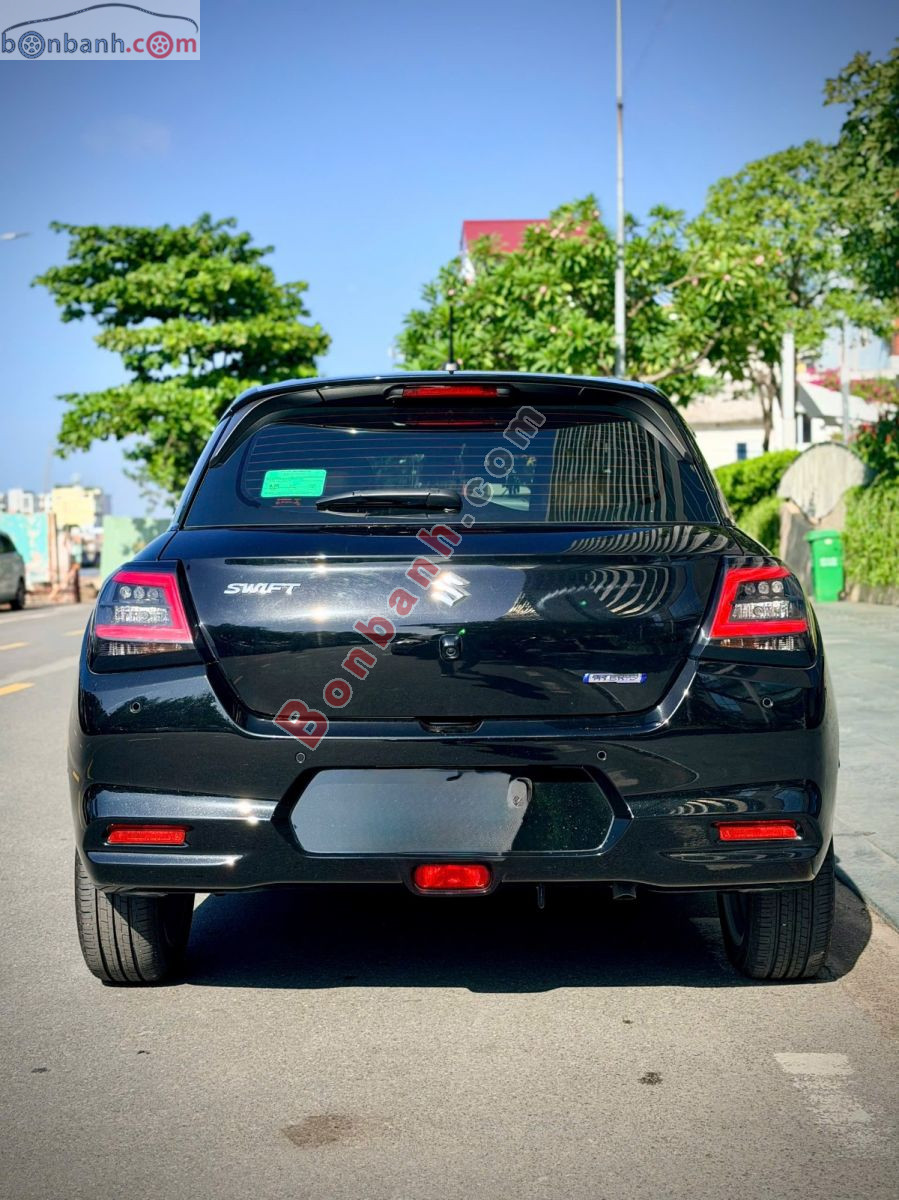 Bán ô tô Suzuki Swift 1.2 AT - 2025 - xe cũ