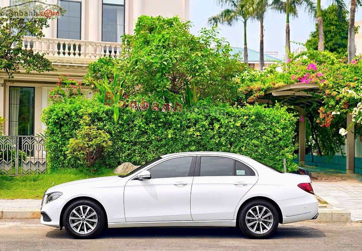 Bán ô tô Mercedes Benz E class E200 - 2019 - xe cũ