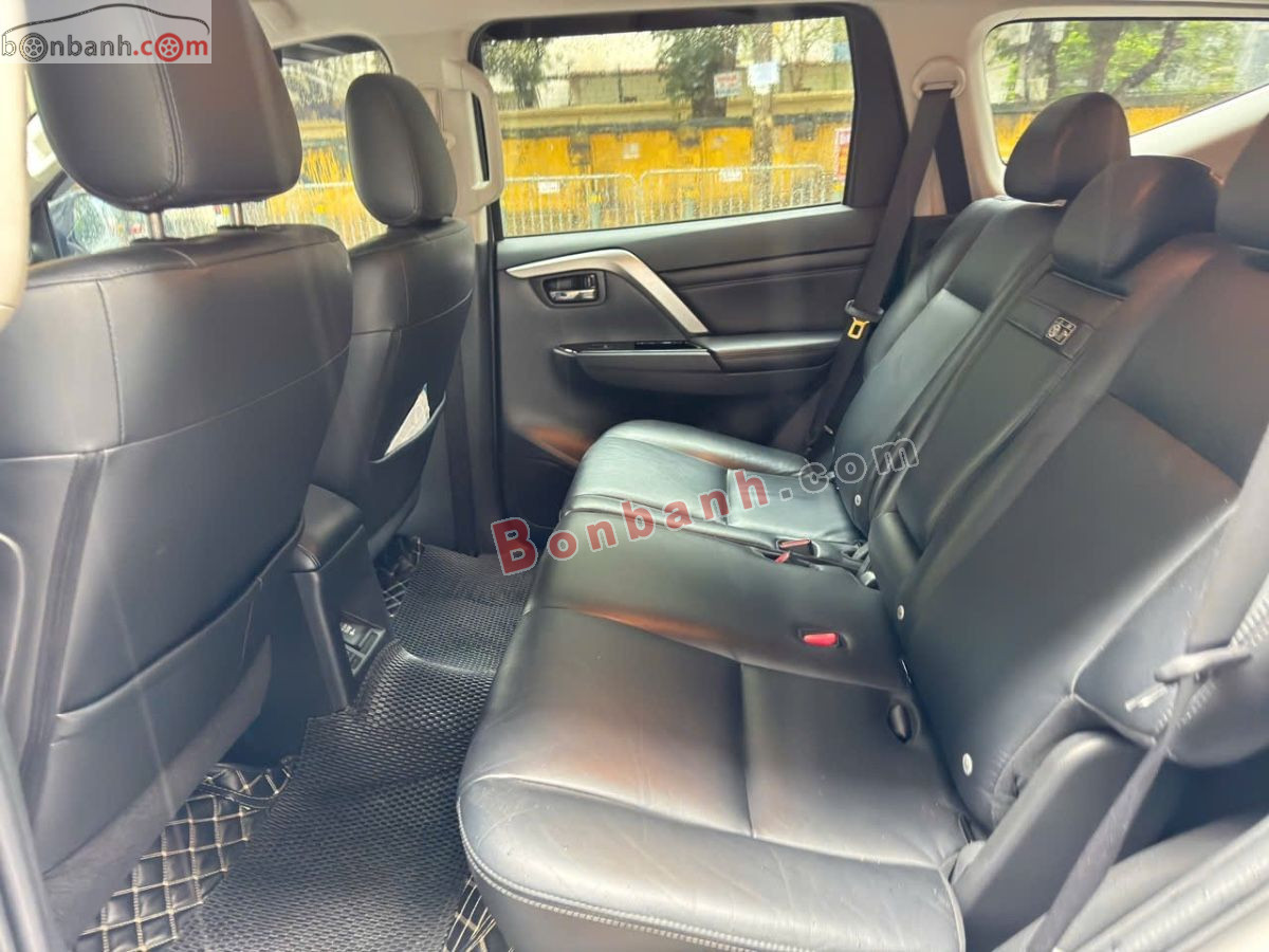 Bán ô tô Mitsubishi Pajero Sport 2.4D 4x2 AT - 2021 - xe cũ