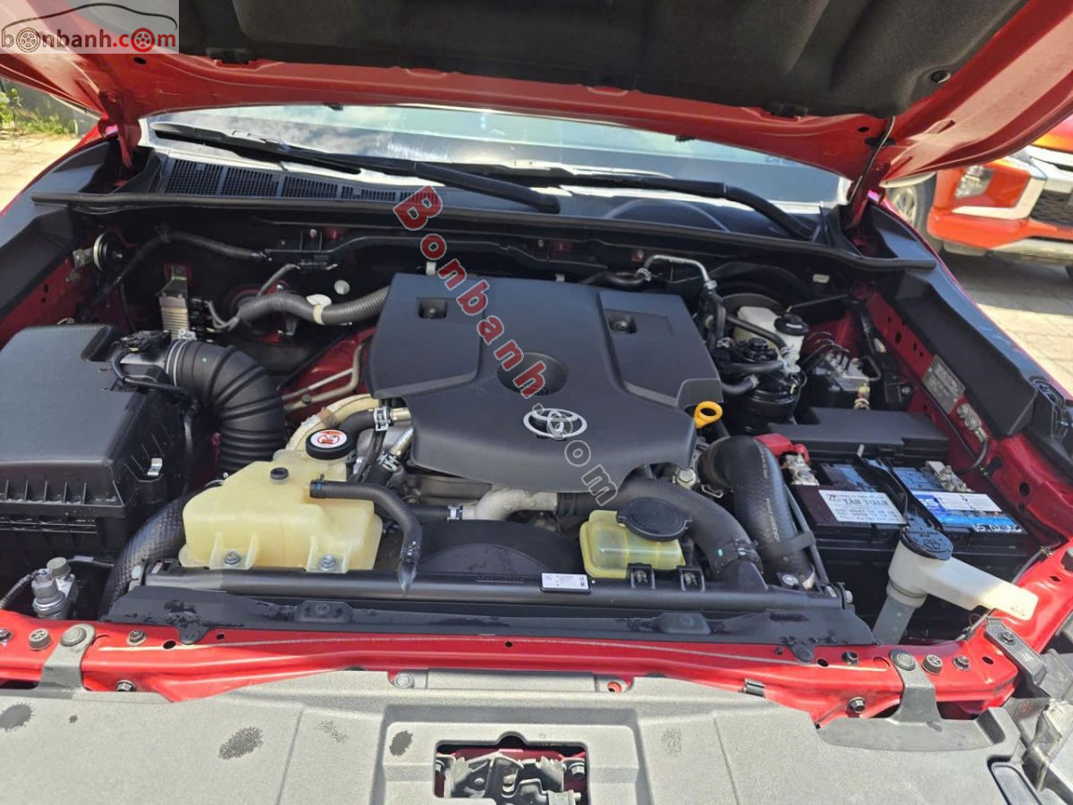 Bán ô tô Toyota Hilux 2.4L 4x2 AT - 2021 - xe cũ