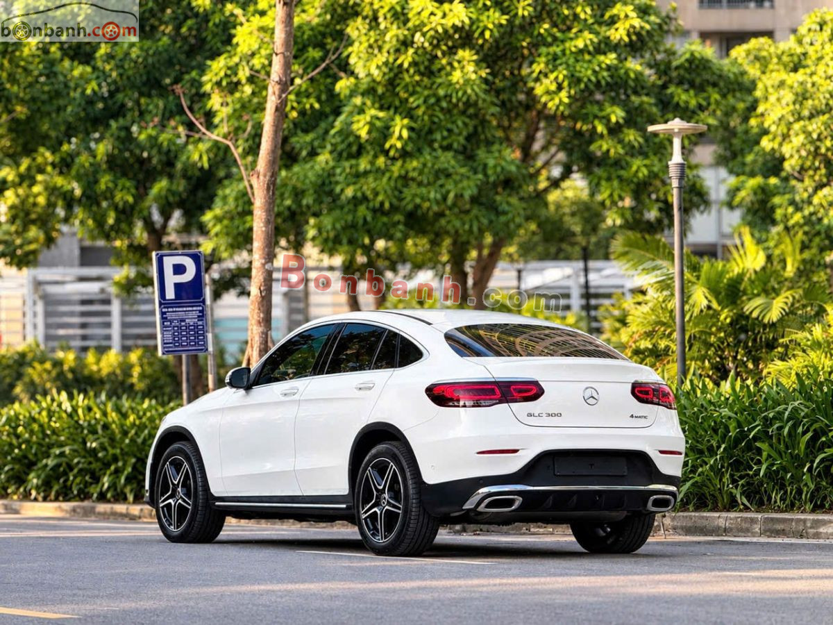 Bán ô tô Mercedes Benz GLC 300 4Matic Coupe - 2021 - xe cũ
