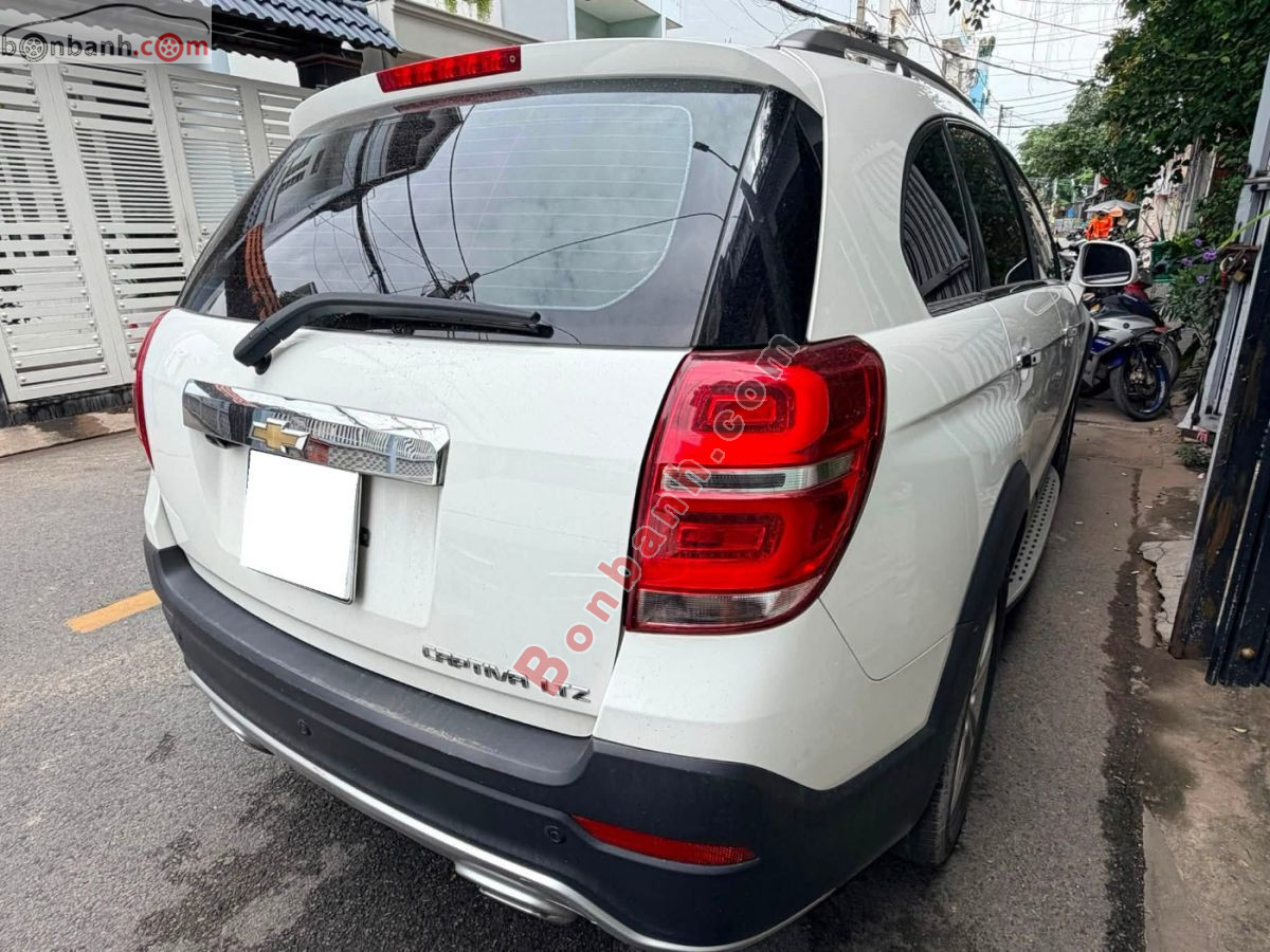 Bán ô tô Chevrolet Captiva LTZ 2.4 AT - 2015 - xe cũ