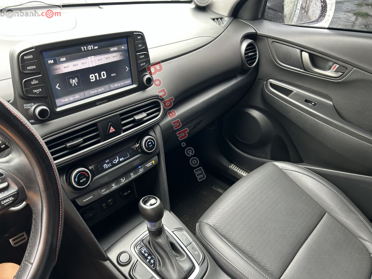 Bán ô tô Hyundai Kona Đặc Biệt 2.0 AT - 2018 - xe cũ