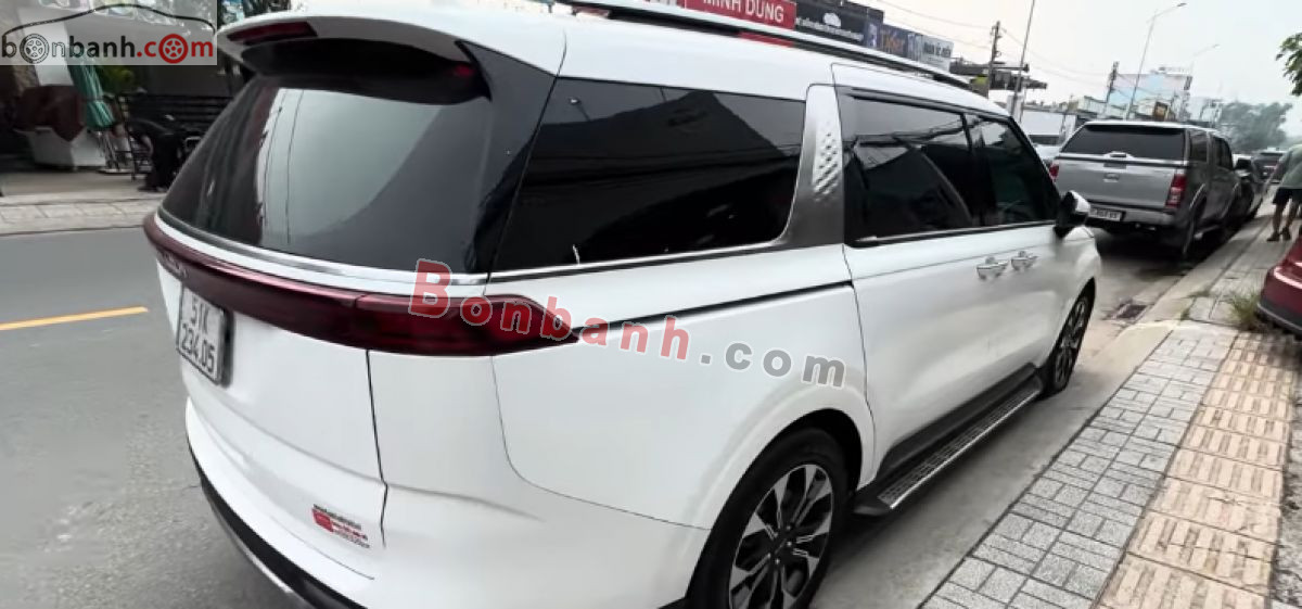 Bán ô tô Kia Carnival Premium 2.2D - 2022 - xe cũ