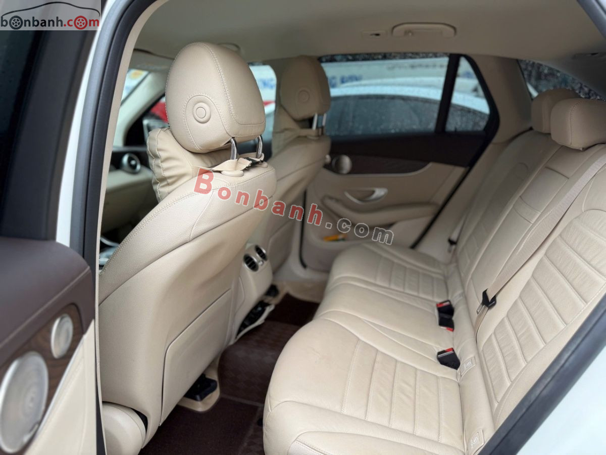 Bán ô tô Mercedes Benz GLC 200 4Matic - 2021 - xe cũ