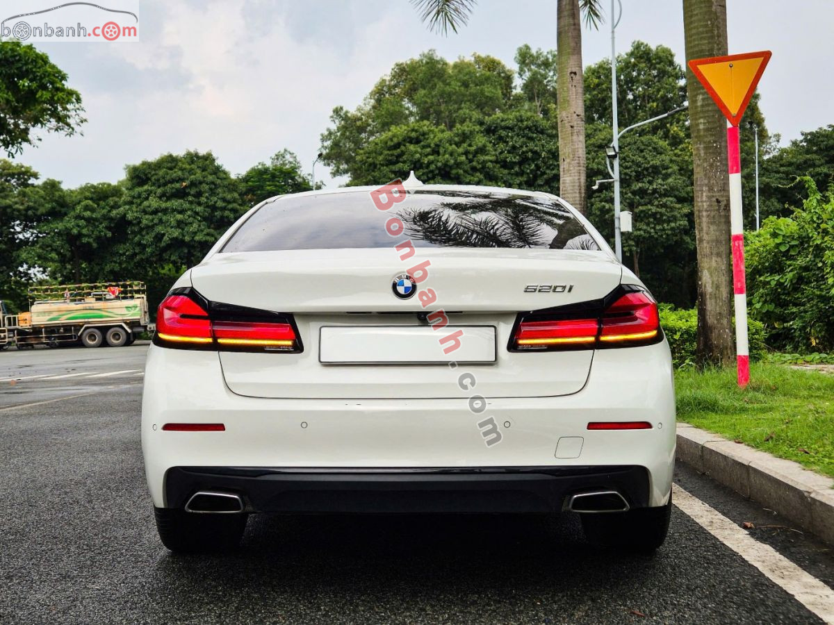 Bán ô tô BMW 5 Series 520i - 2023 - xe cũ