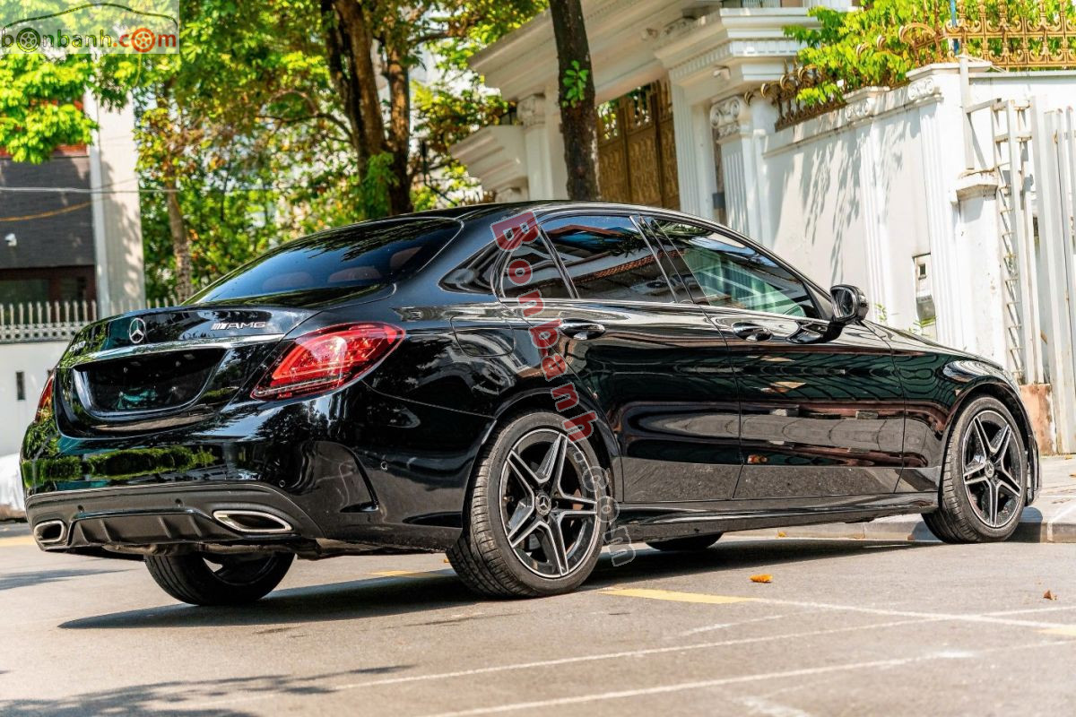 Bán ô tô Mercedes Benz C class C300 AMG - 2021 - xe cũ