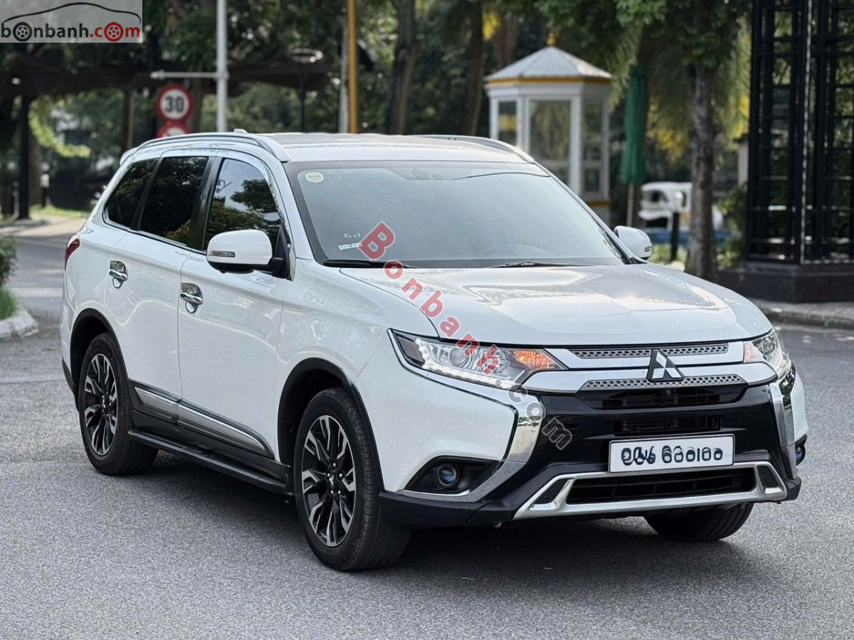 Bán ô tô Mitsubishi Outlander 2.0 CVT - 2021 - xe cũ