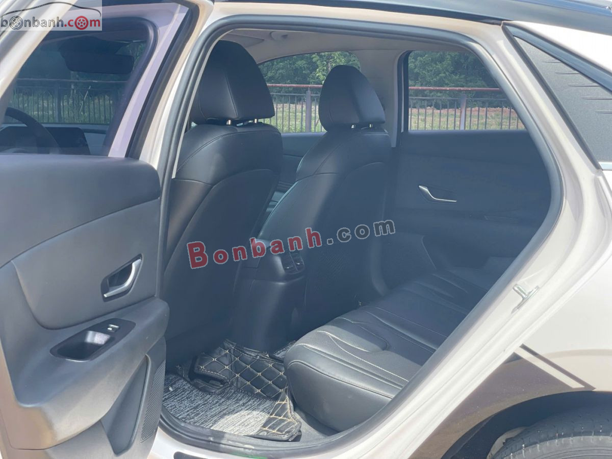 Bán ô tô Hyundai Elantra 1.6 AT Đặc biệt - 2023 - xe cũ