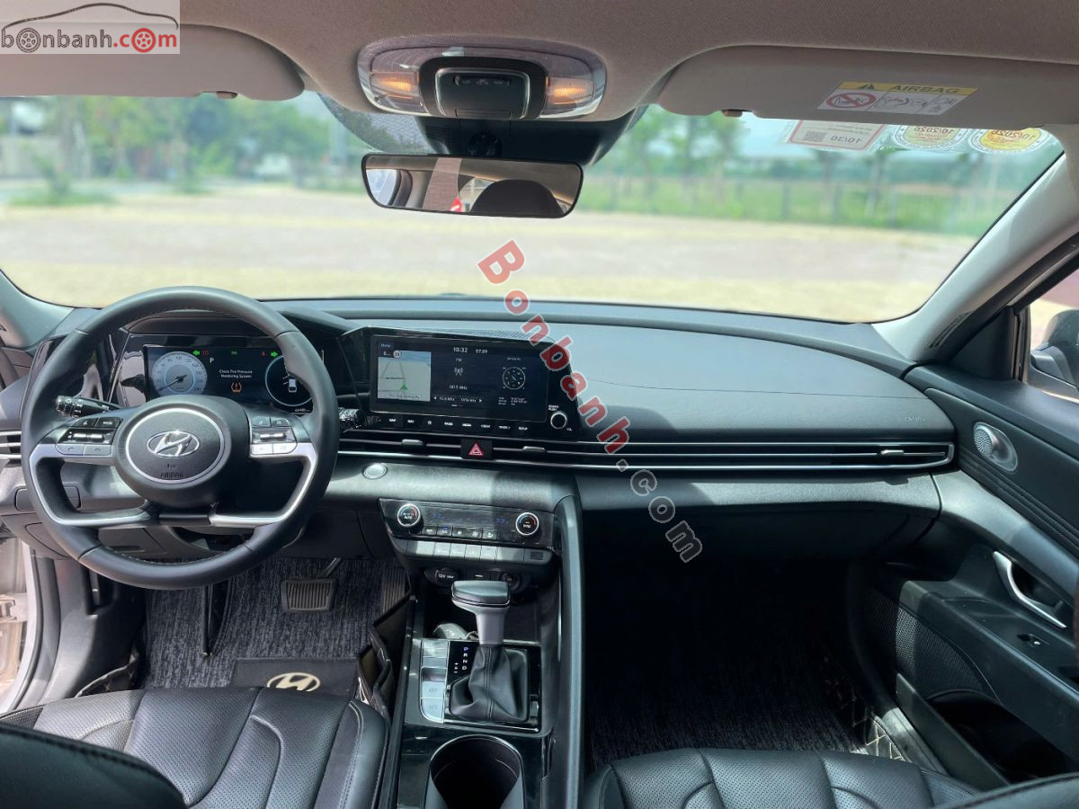 Bán ô tô Hyundai Elantra 1.6 AT Đặc biệt - 2023 - xe cũ