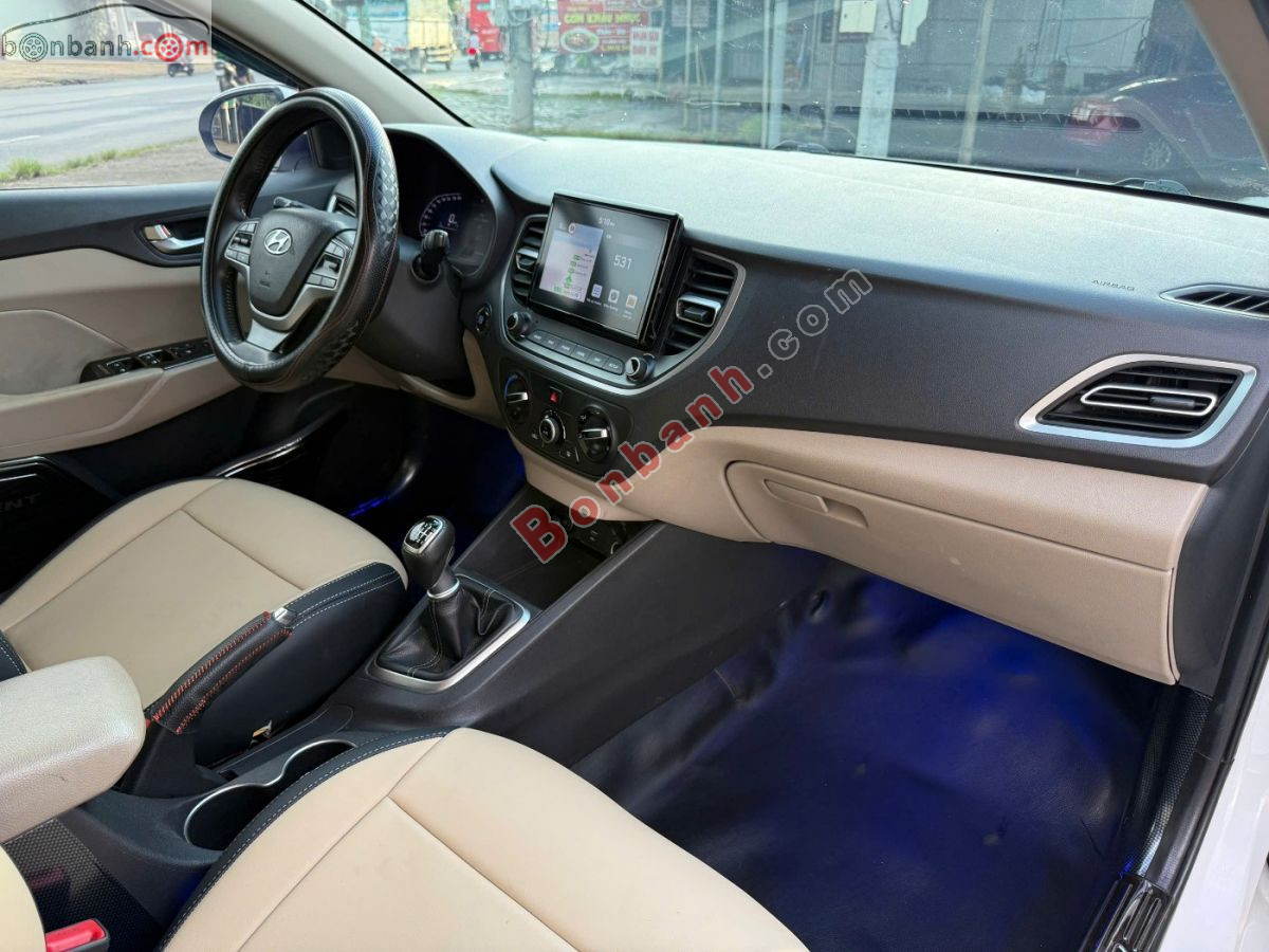 Bán ô tô Hyundai Accent 1.4 MT - 2022 - xe cũ