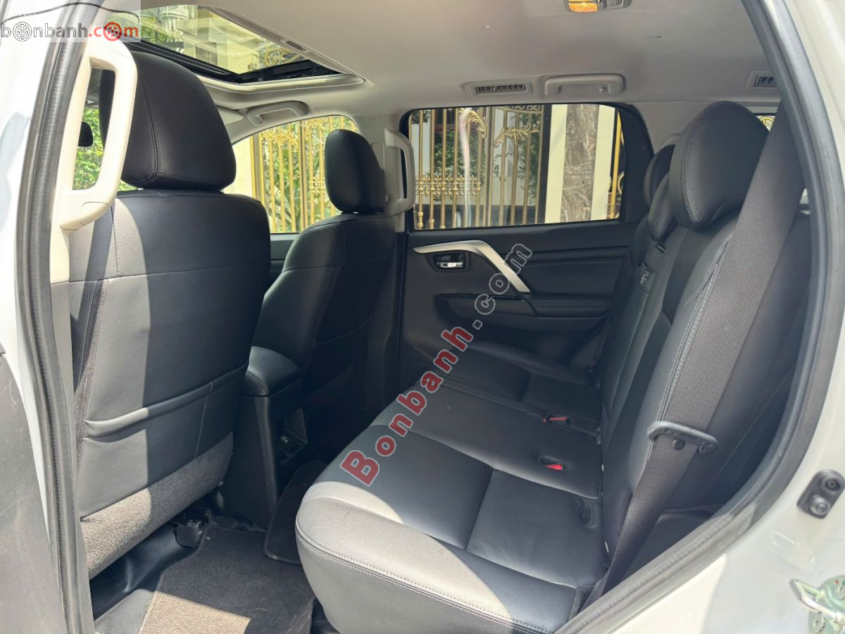 Bán ô tô Mitsubishi Pajero Sport 2.4D 4x4 AT - 2021 - xe cũ