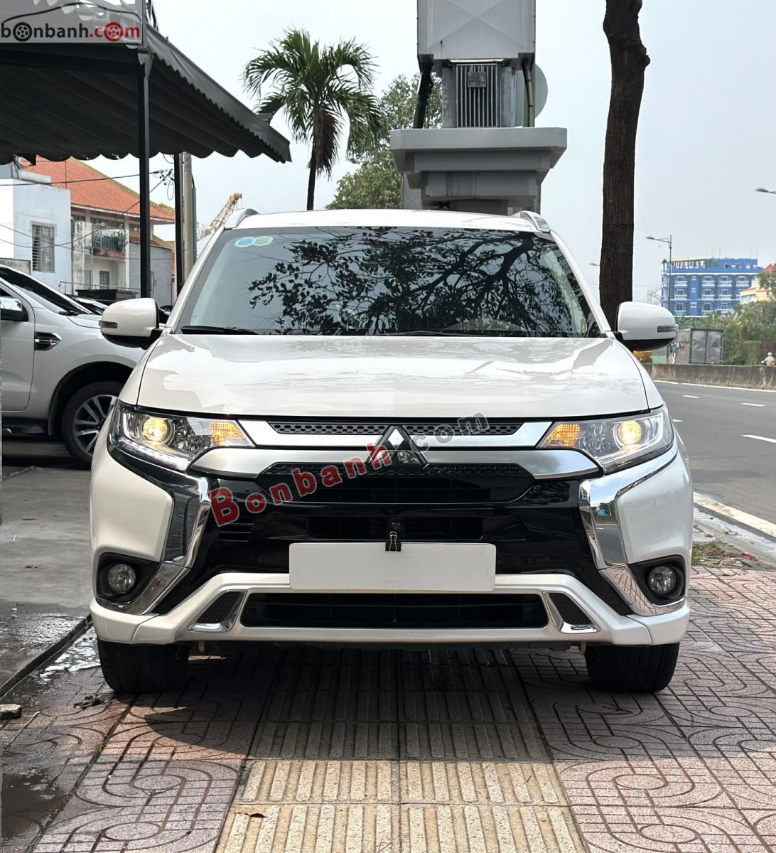 Bán ô tô Mitsubishi Outlander 2.0 CVT - 2023 - xe cũ