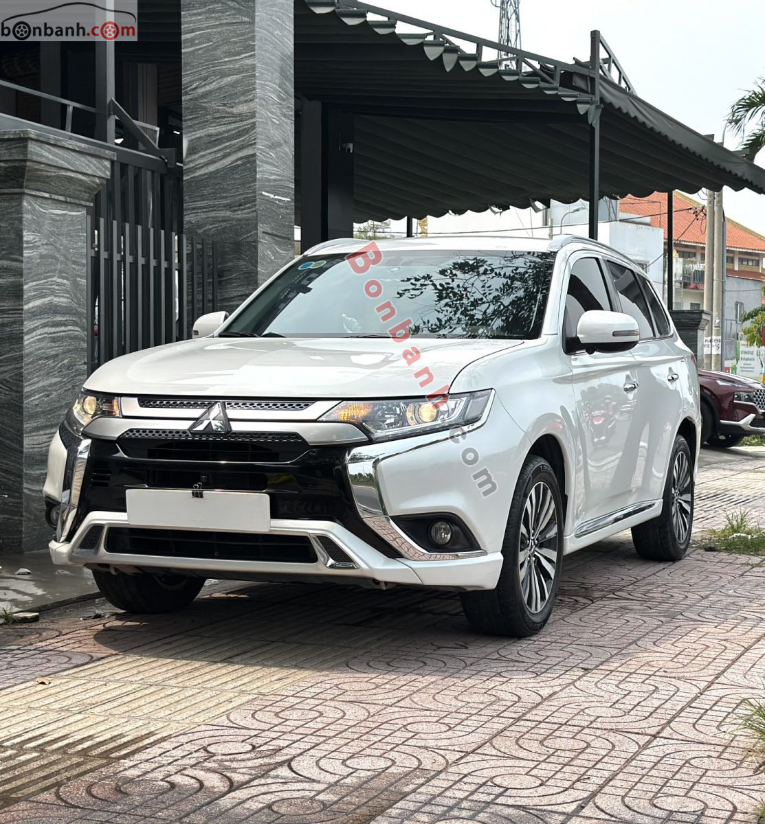 Bán ô tô Mitsubishi Outlander 2.0 CVT - 2023 - xe cũ