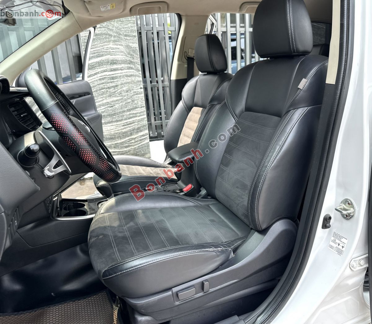 Bán ô tô Mitsubishi Outlander 2.0 CVT - 2023 - xe cũ
