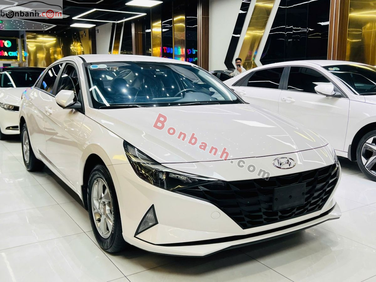 Bán ô tô Hyundai Elantra 1.6 AT Tiêu chuẩn - 2023 - xe cũ