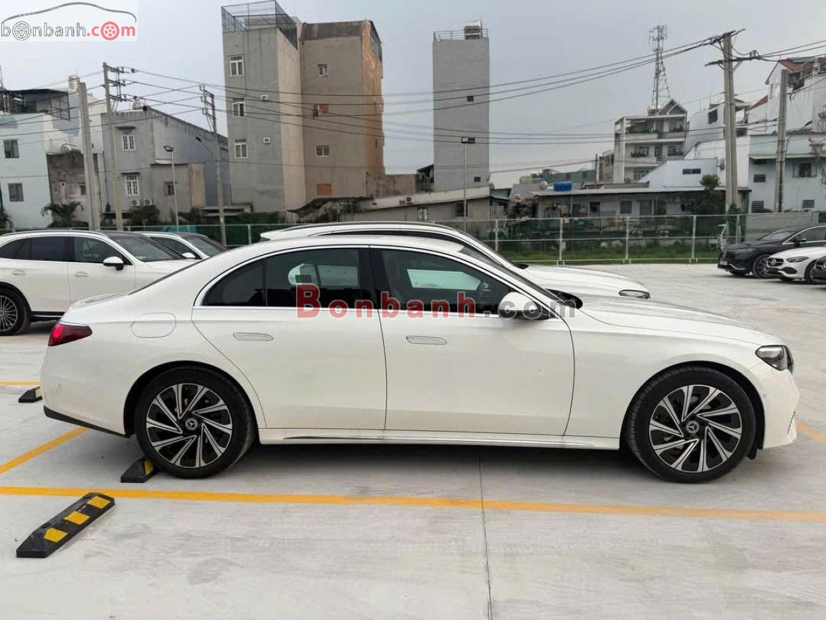 Bán ô tô Mercedes Benz E class E200 Exclusive - 2025 - xe cũ