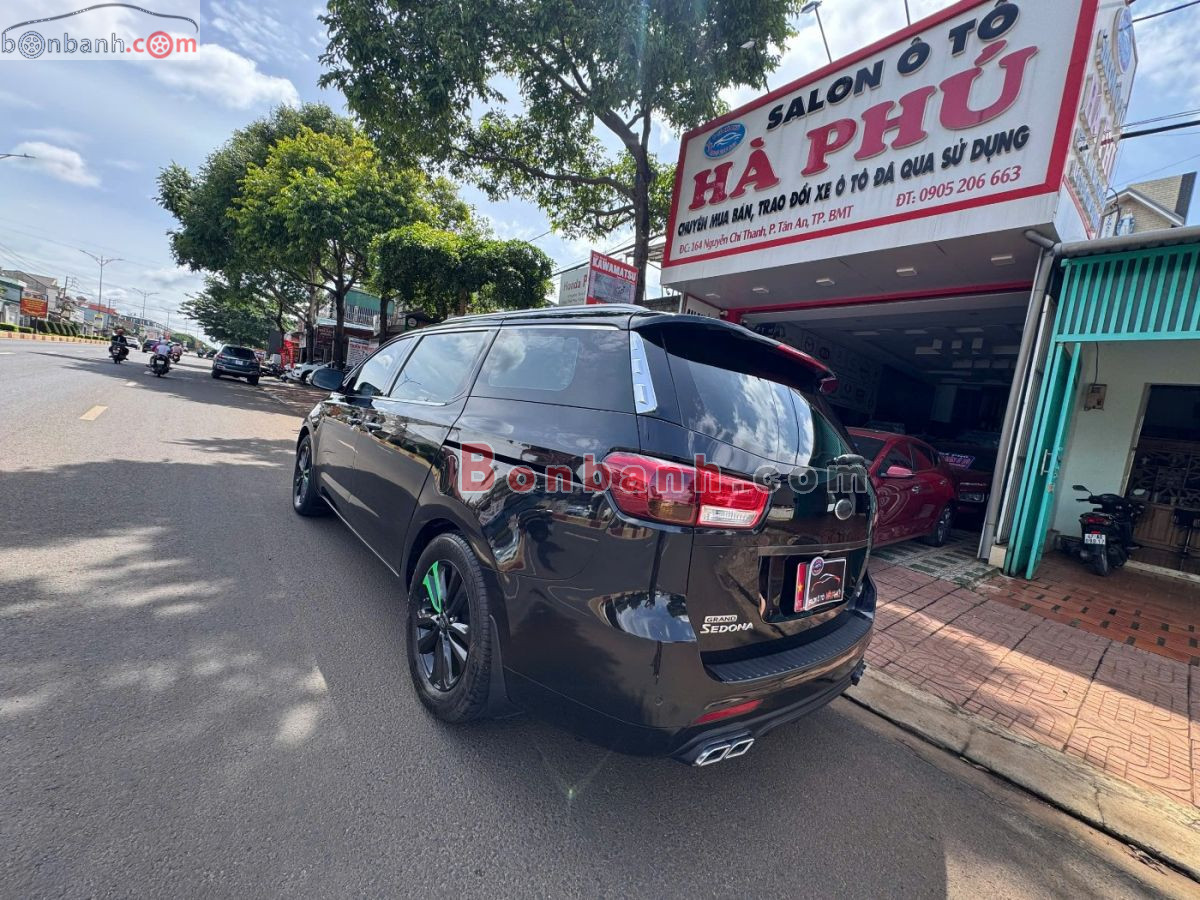 Bán ô tô Kia Sedona 2.2L DATH - 2018 - xe cũ
