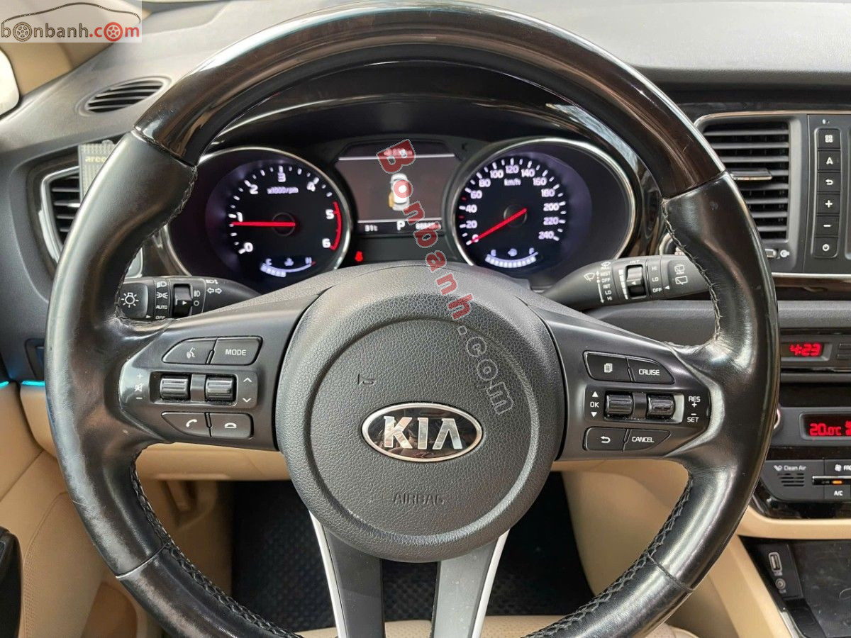 Bán ô tô Kia Sedona Platinum D - 2018 - xe cũ
