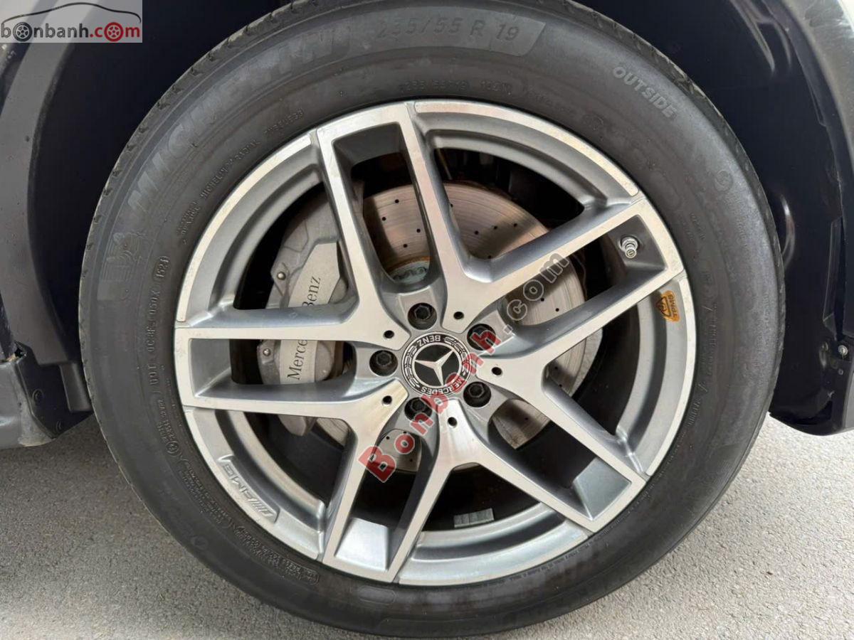 Bán ô tô Mercedes Benz GLC 300 4Matic - 2019 - xe cũ