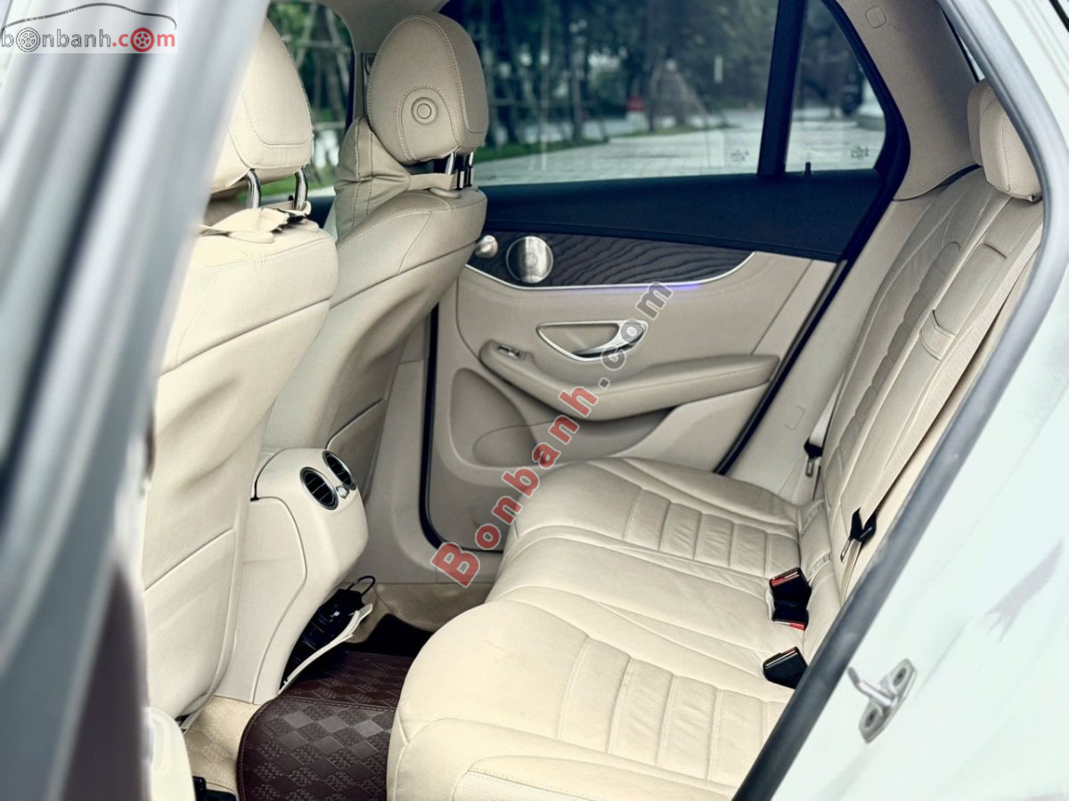 Bán ô tô Mercedes Benz GLC 200 4Matic - 2021 - xe cũ