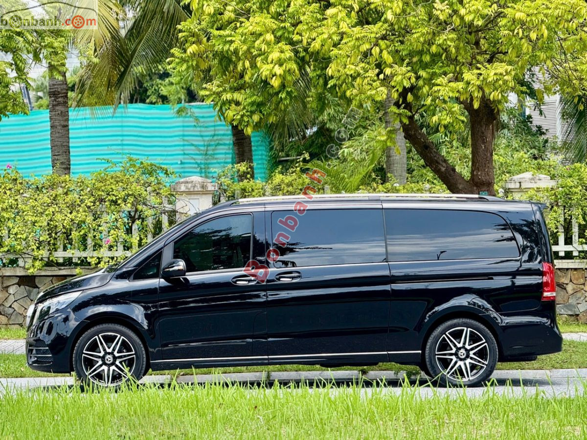 Bán ô tô Mercedes Benz V class V250 AMG - 2023 - xe cũ