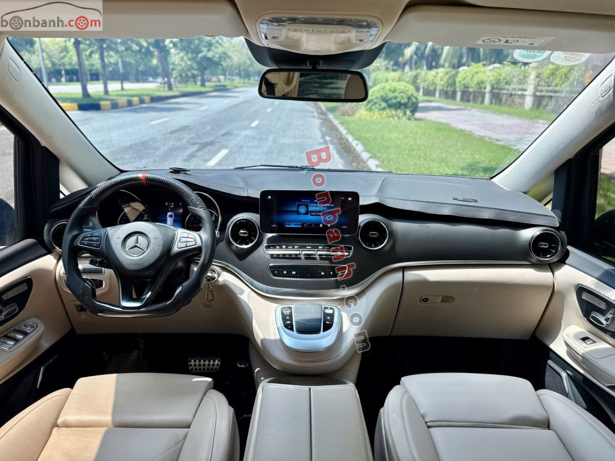Bán ô tô Mercedes Benz V class V250 AMG - 2023 - xe cũ