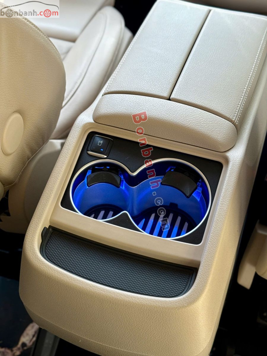 Bán ô tô Mercedes Benz V class V250 AMG - 2023 - xe cũ