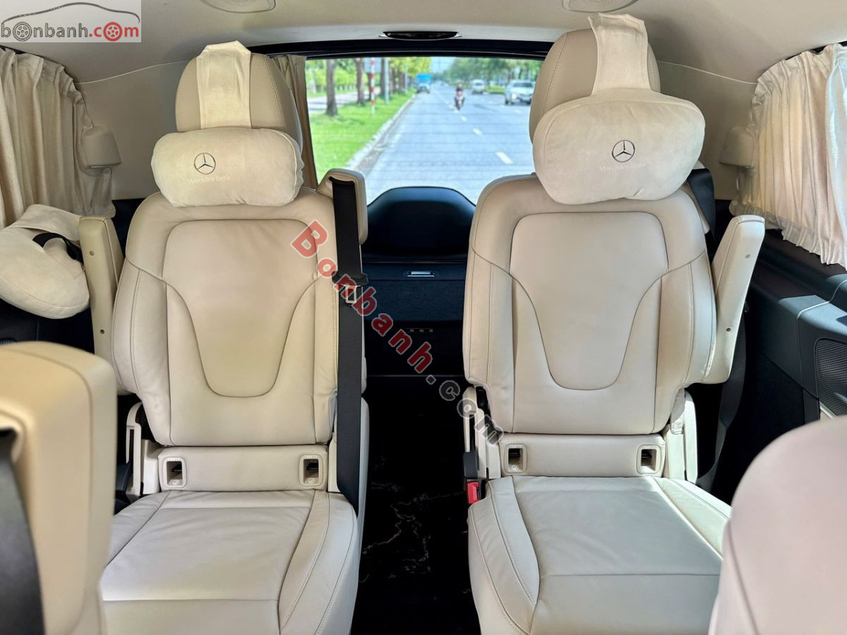 Bán ô tô Mercedes Benz V class V250 AMG - 2023 - xe cũ