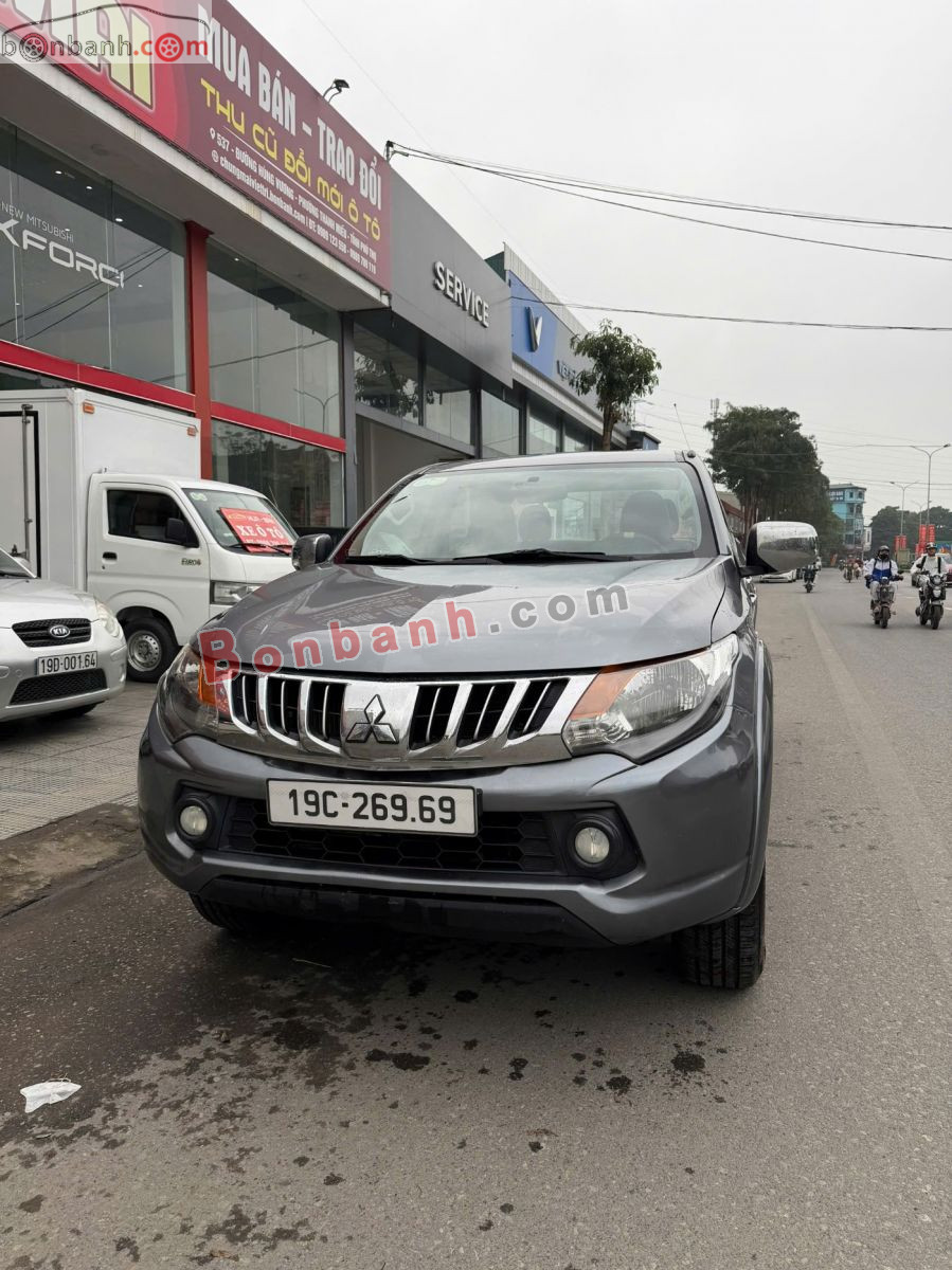 Bán ô tô Mitsubishi Triton 4x2 AT - 2016 - xe cũ