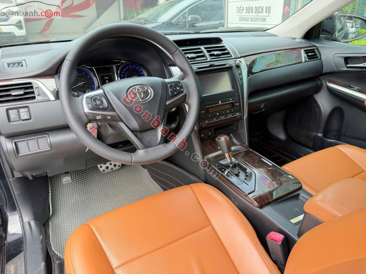 Bán ô tô Toyota Camry 2.5Q - 2015 - xe cũ