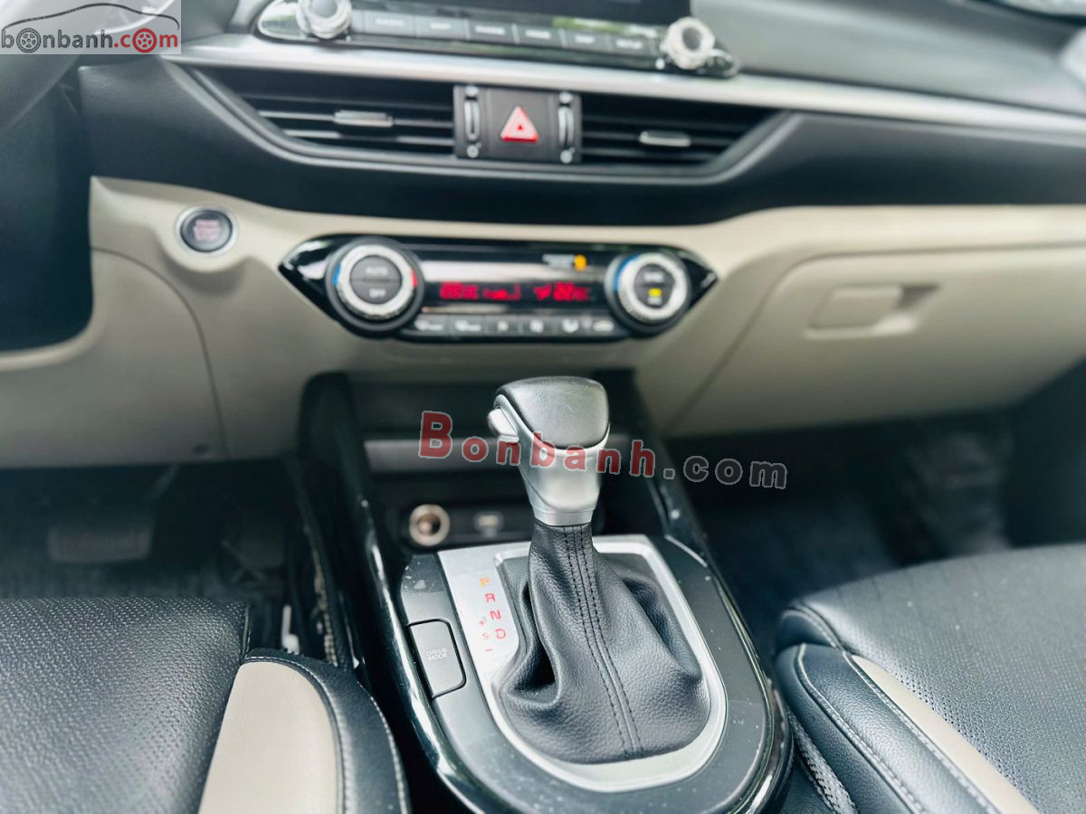 Bán ô tô Kia K3 Luxury 1.6 AT - 2025 - xe cũ