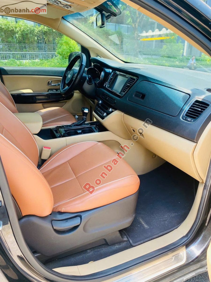 Bán ô tô Kia Sedona 2.2L DATH - 2018 - xe cũ