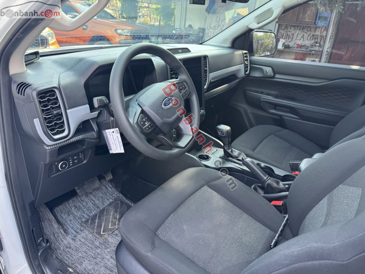 Bán ô tô Ford Ranger XLS 2.0L 4x2 AT - 2025 - xe cũ