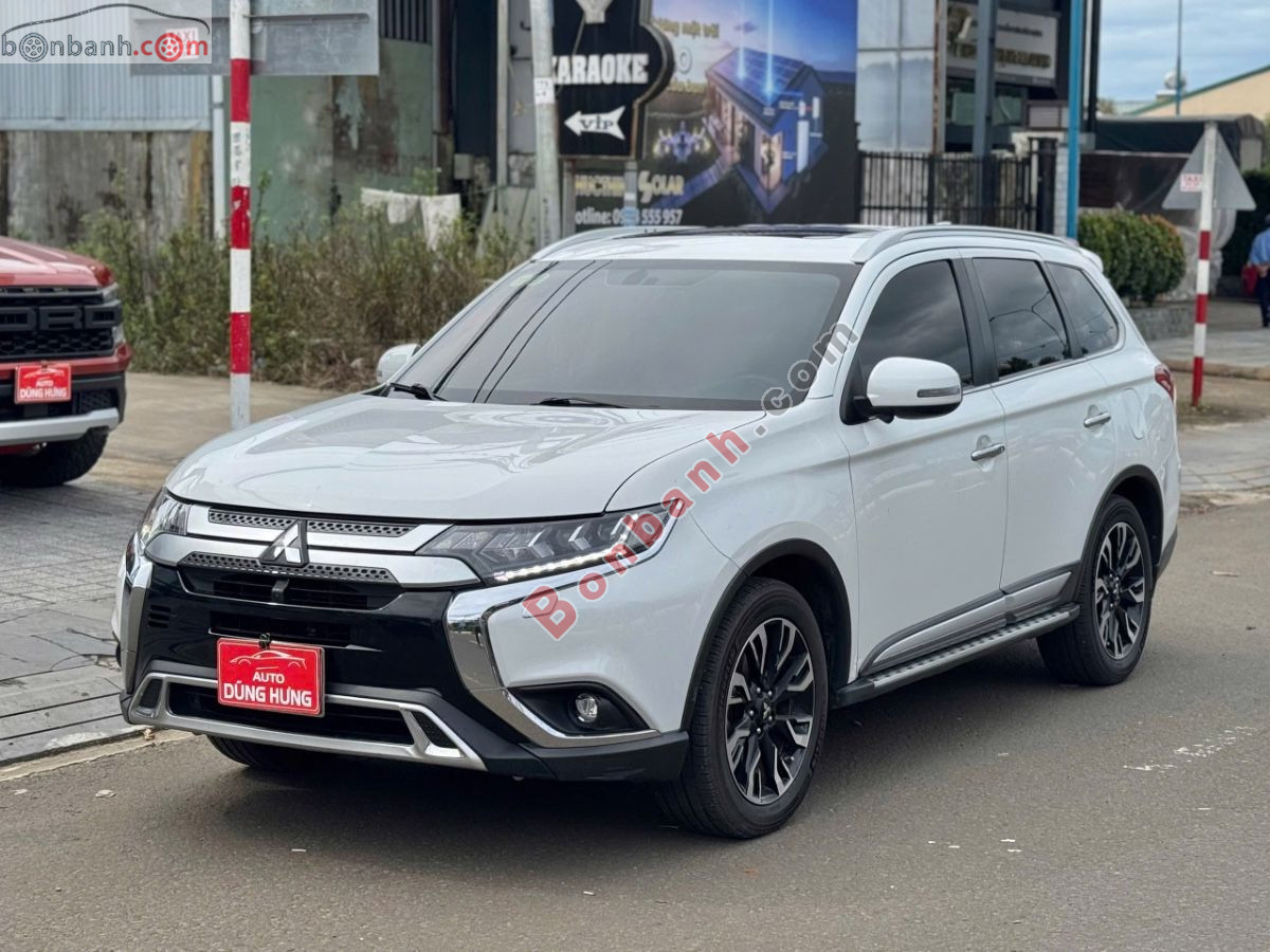 Bán ô tô Mitsubishi Outlander 2.0 CVT Premium - 2020 - xe cũ