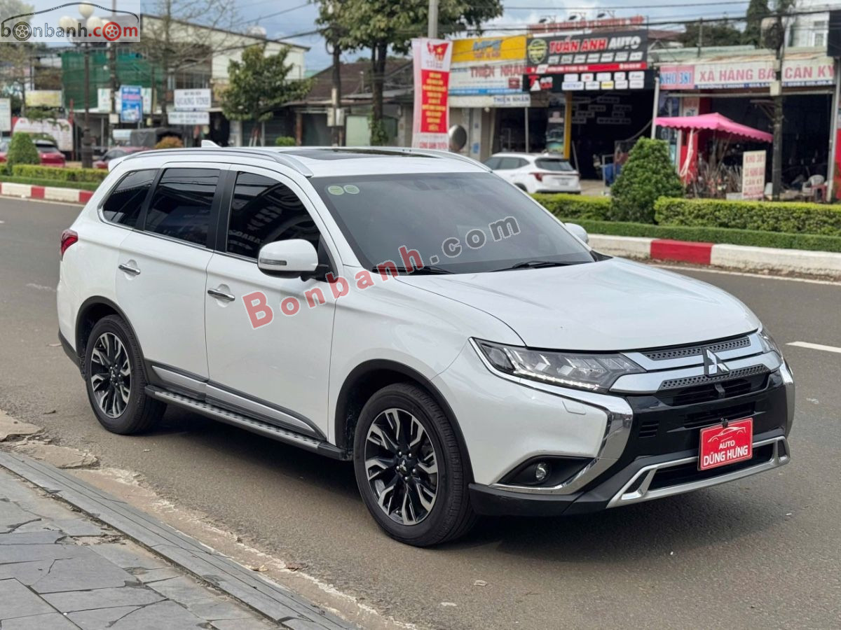 Bán ô tô Mitsubishi Outlander 2.0 CVT Premium - 2020 - xe cũ