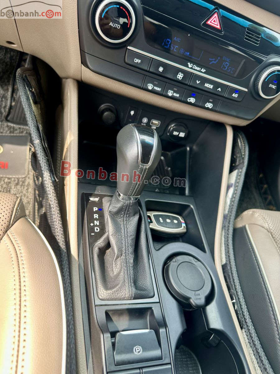 Bán ô tô Hyundai Tucson 2.0 AT Đặc biệt - 2021 - xe cũ