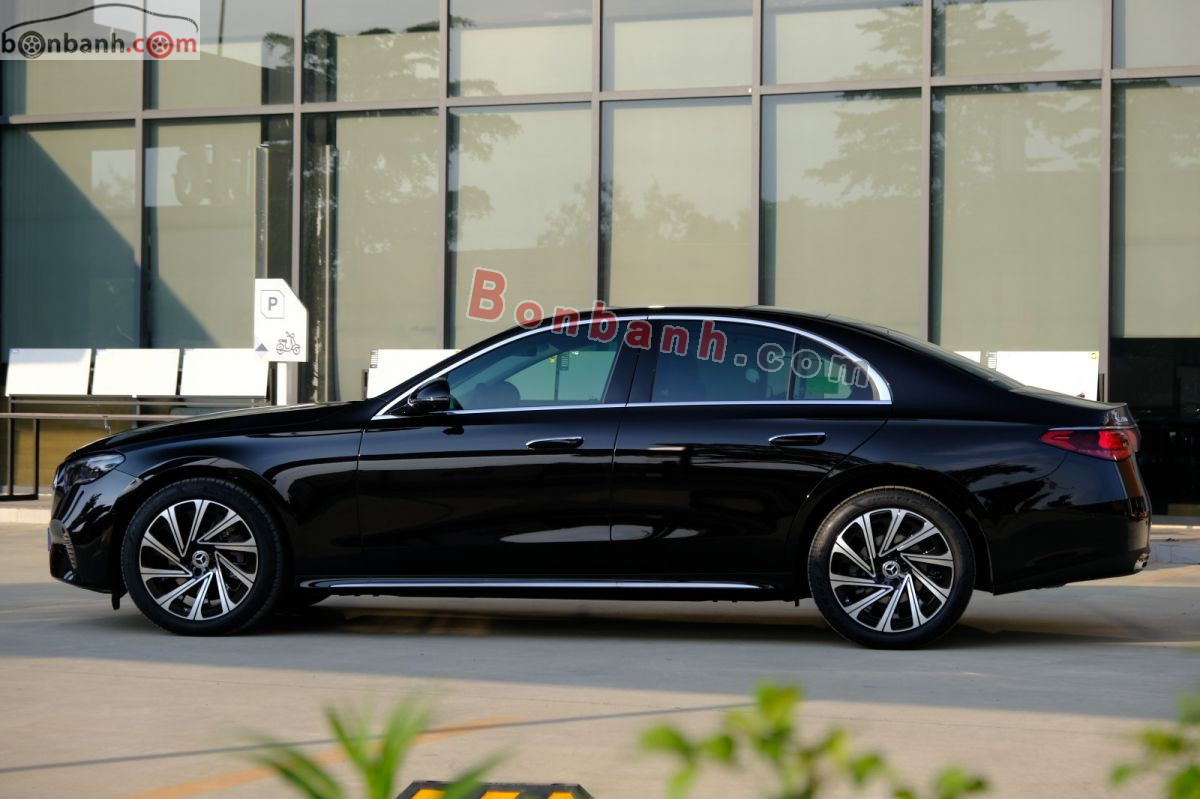 Bán ô tô Mercedes Benz E class E200 Exclusive - 2025 - xe cũ