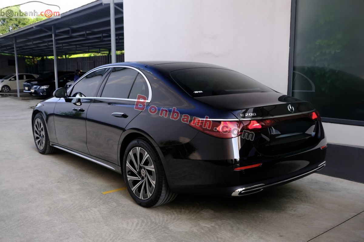 Bán ô tô Mercedes Benz E class E200 Exclusive - 2025 - xe cũ