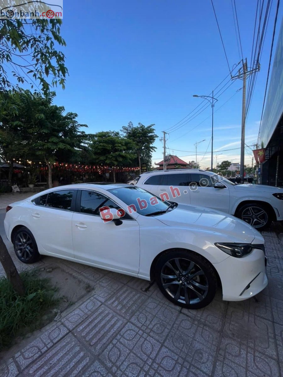 Bán ô tô Mazda 6 Premium 2.0 AT - 2019 - xe cũ